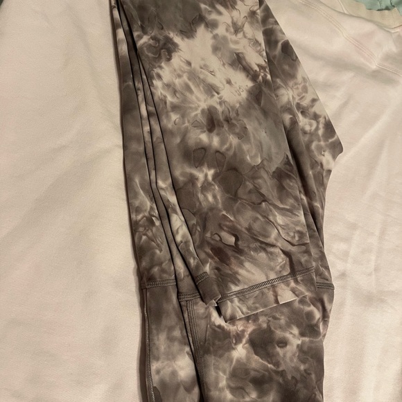 lululemon athletica Brown Tie-Dye Leggings - Picture 3 of 3